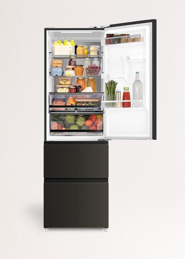 Create 401L koelkast in Italiaanse stijl met Perfect Fit Space Pro en Care+ Zwart FRIDGE STUDIO COMBI PRO FLEX 401
