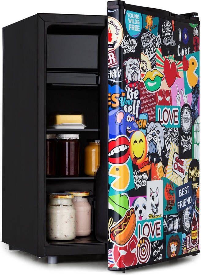 Klarstein Cool Vibe 70+ Koelkast Inhoud: 72 Liter 3 Etages 2 Glazen schappen Energie-efficiëntieklasse E Vividart Concept: Comic Design Print Vriesvak Ijsblokjesvorm 41 dB Zwart