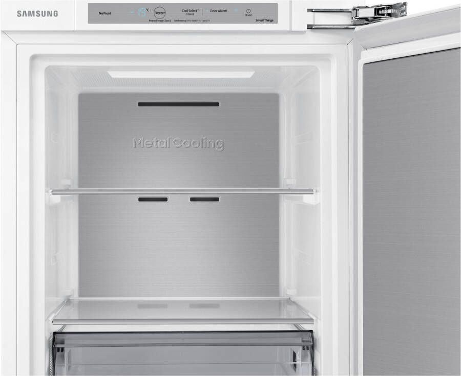 Samsung BRZ22720EWW 218 l No Frost system E deur op deur