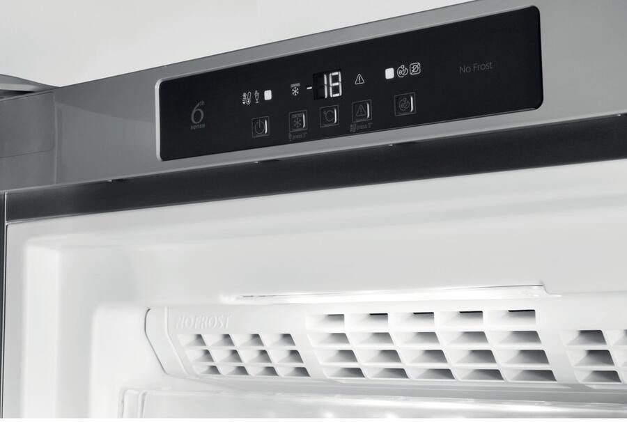 Whirlpool Koelvriescombi UW8F2CXBIN2 | Diepvrieskasten | Keuken&Koken Vriezers | 8003437614637