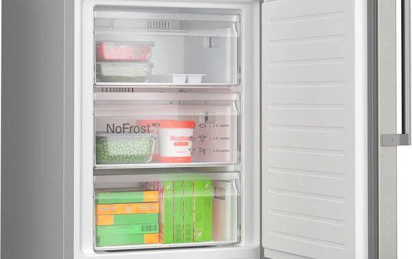 BOSCH Koel-vriescombinatie KGN39AIAT
