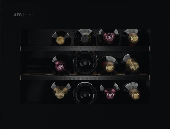 AEG Wijnkoeler inbouw 45 cm CW6000B