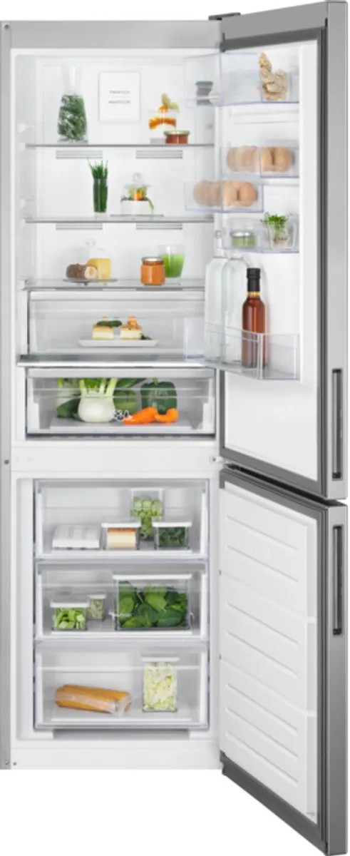 Electrolux LNC7ME32X2 - Koel- en vriescombinatie - No Frost Grijs
