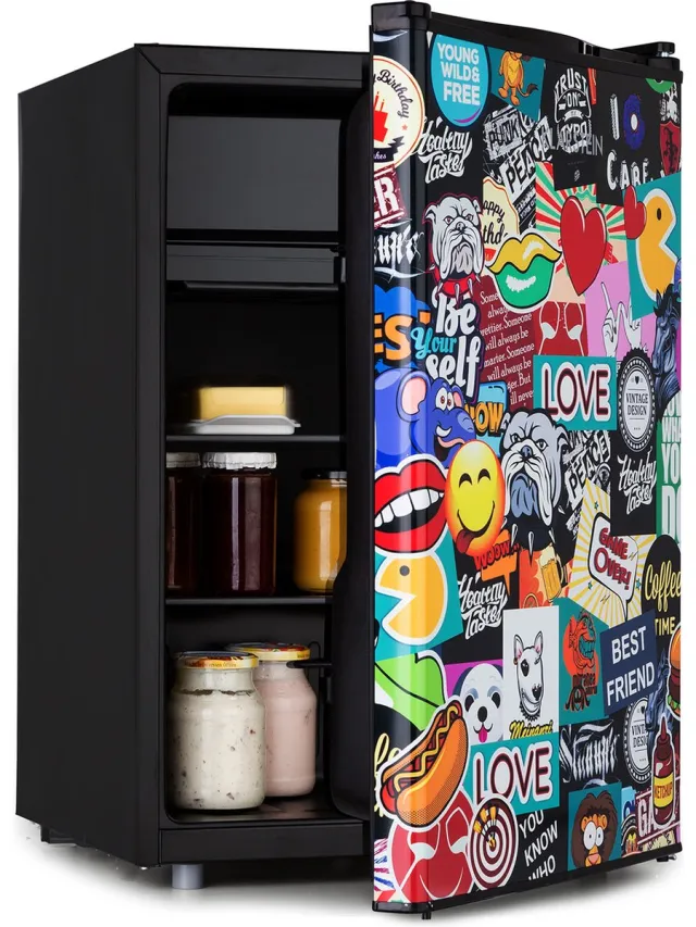 Klarstein Koelkast Cool Vibe - Inhoud: 70 liter, VividArt Concept: Deur met stickerbomb-designprint, ijsvak, ijsblokjesbakje, geluidsniveau: 42 dB, zwart - 72L - Mini Fridge - Compact Koelkast - Kleine Koelkast - Vrijstaande Koelkast